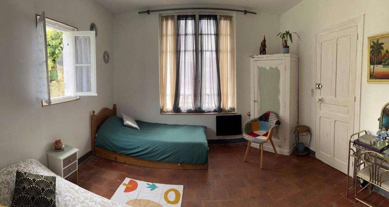 Bed and Breakfast Les Petites Mirabelles Нуає-сюр-Шер Екстер'єр фото